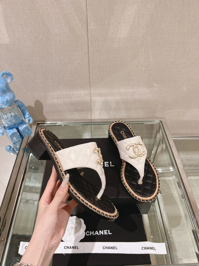 UrbanStyle Chxnxl Slippers 132528