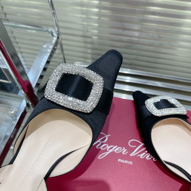 Sophisticated Gxvxnchy High Heels 154578