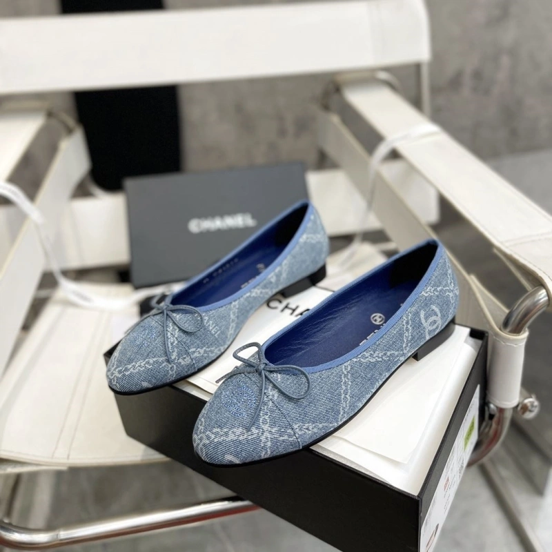 WellDesigned Chxnxl Flat Shoes 133177