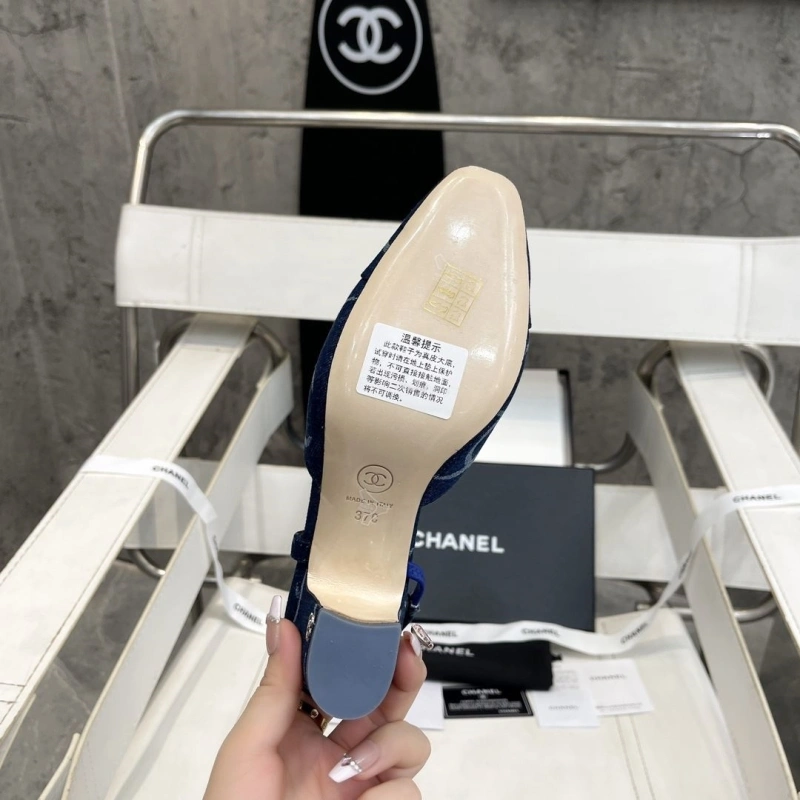Cozy Chxnxl High Heels 132997