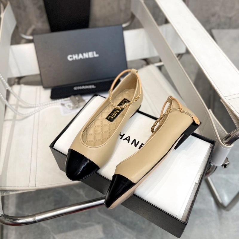 WellDesigned Chxnxl Flat Shoes 133159
