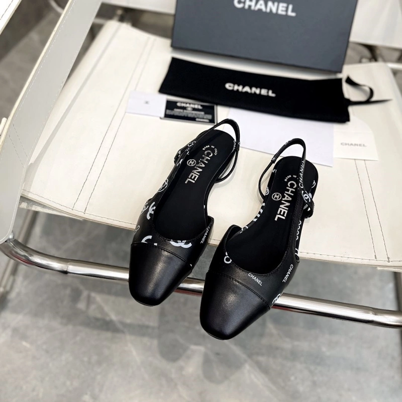 Minimalist Chxnxl Sandals 132718