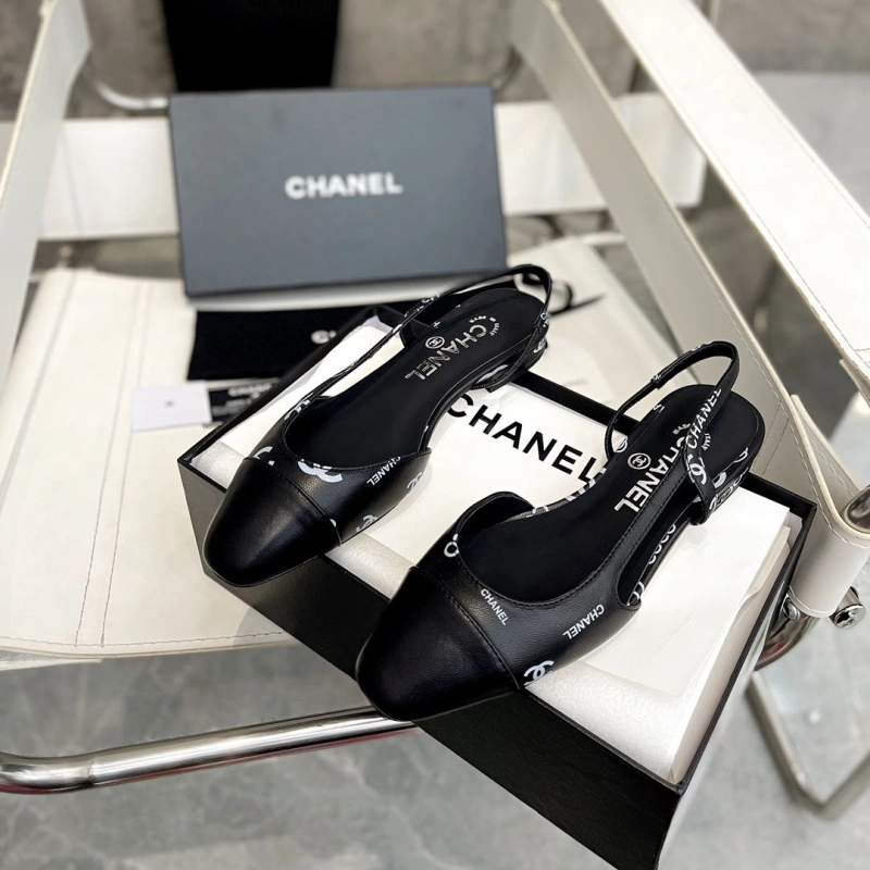 Minimalist Chxnxl Sandals 132718