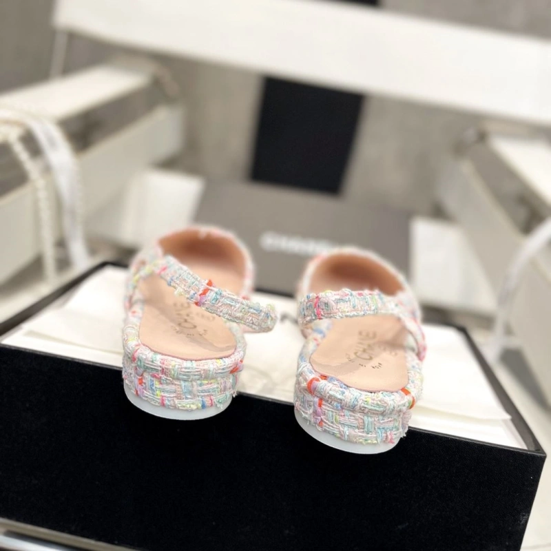 Reliable Chxnxl Sandals 132714