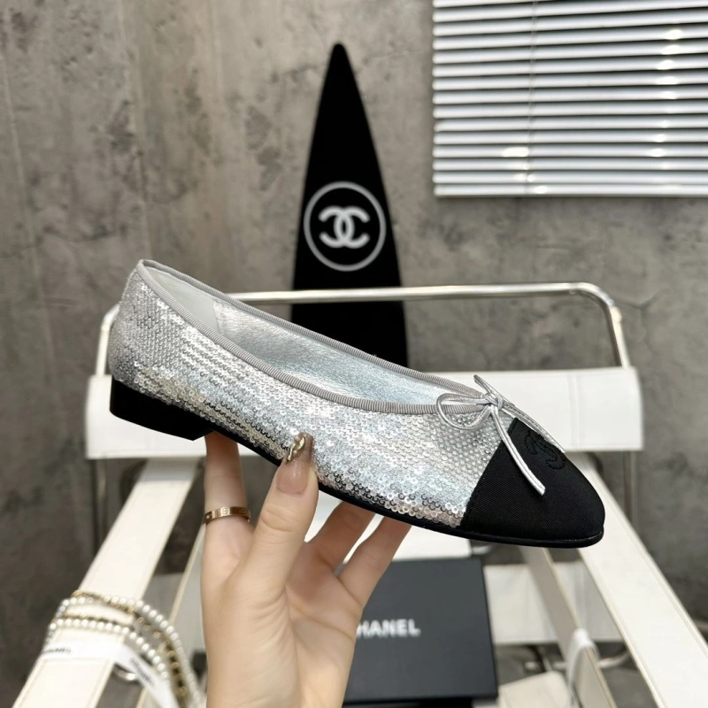 Minimalist Chxnxl Flat Shoes 133132