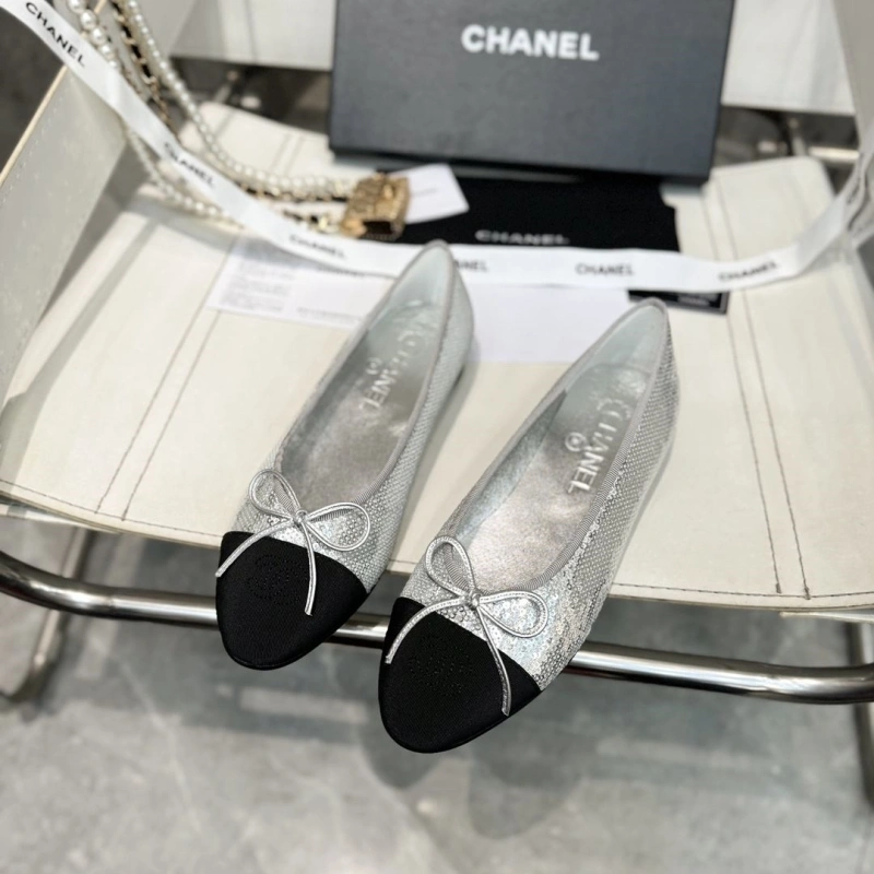 Minimalist Chxnxl Flat Shoes 133132