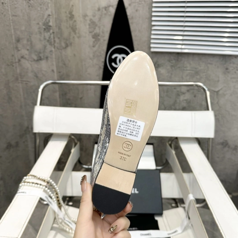 Minimalist Chxnxl Flat Shoes 133132