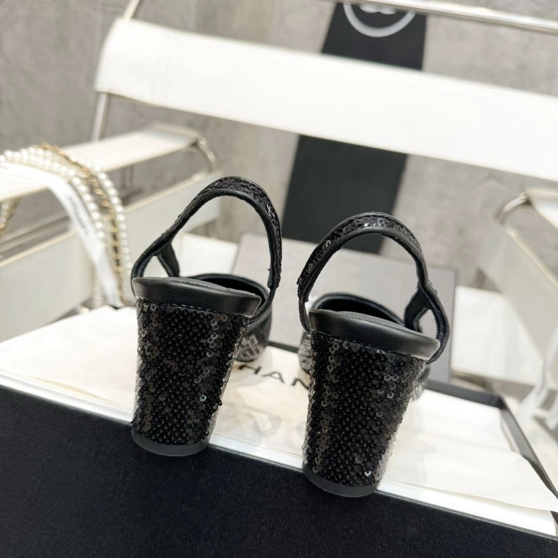 Resilient Chxnxl High Heels 132969