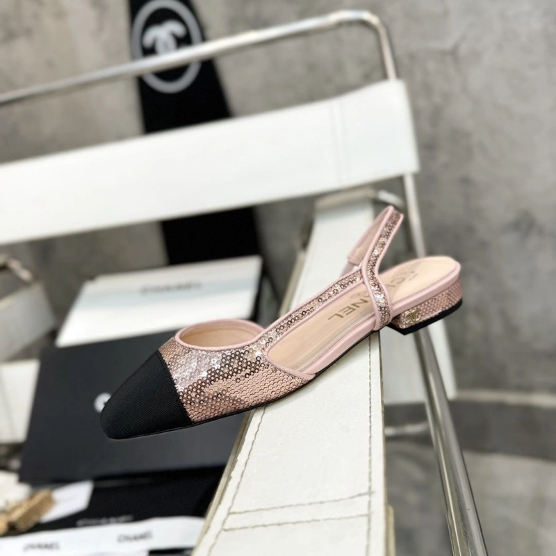Sleek Chxnxl Sandals 132699