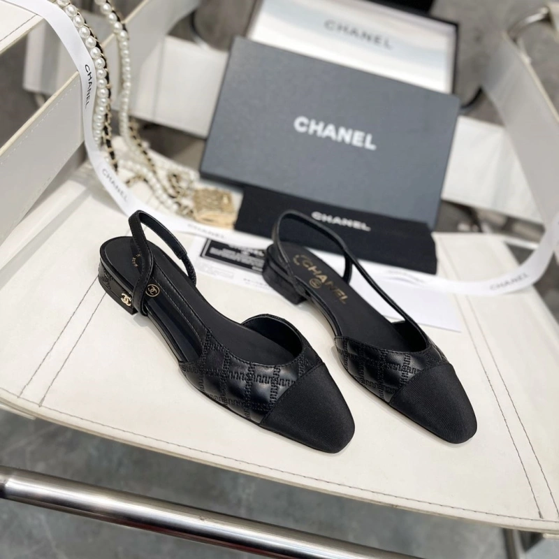 Chxnxl Sandals UrbanStyle 132700