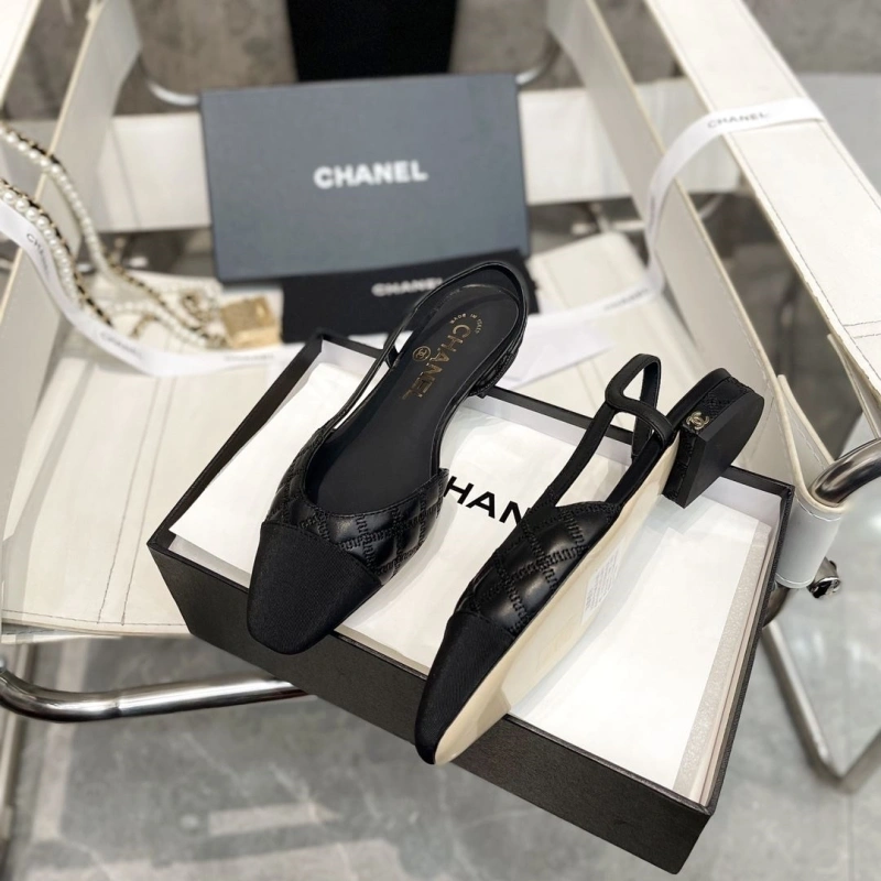 Chxnxl Sandals UrbanStyle 132700