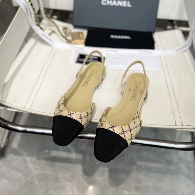 Sophisticated Chxnxl Sandals 132695