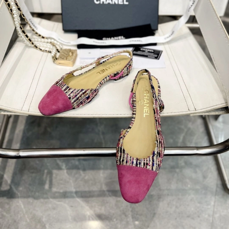 WellDesigned Chxnxl Sandals 132687