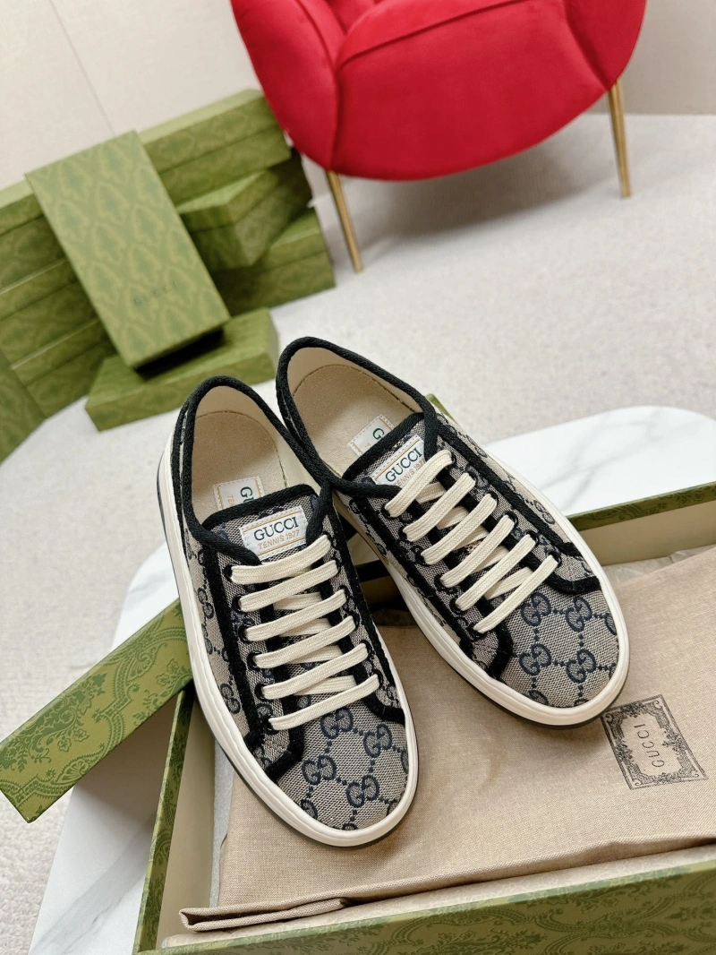Gxccx Casual Shoes DailyWear 165700