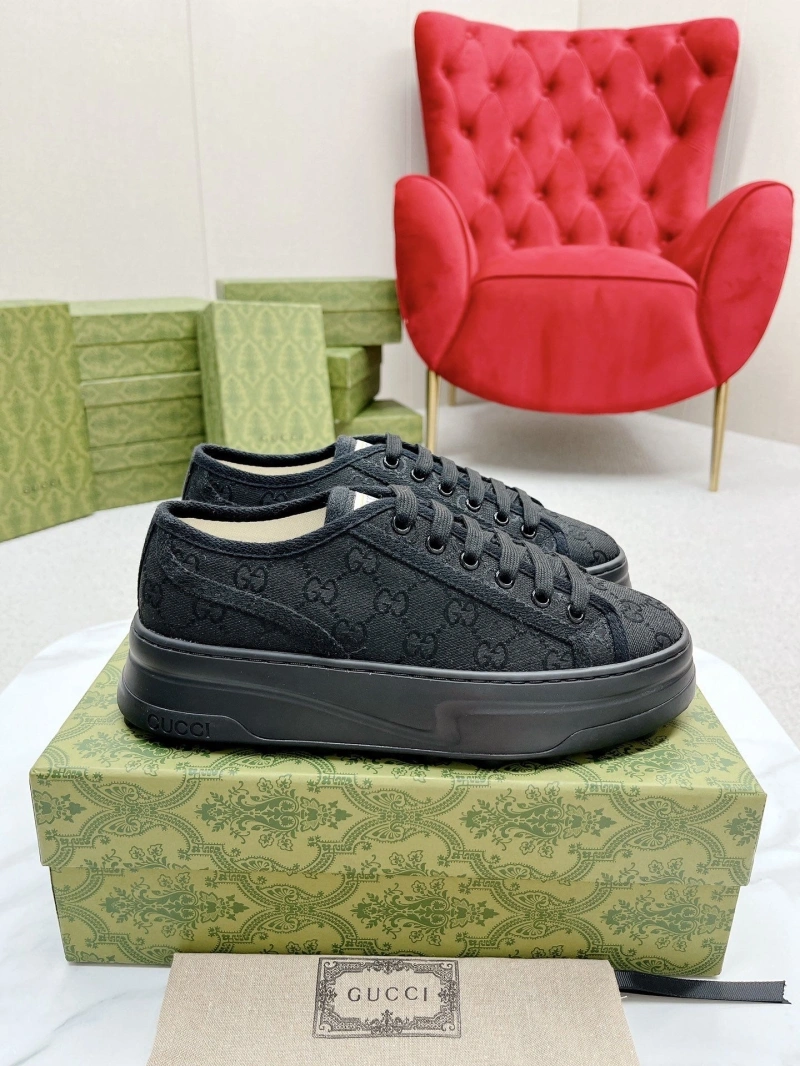Gxccx Casual Shoes Vibrant 165680