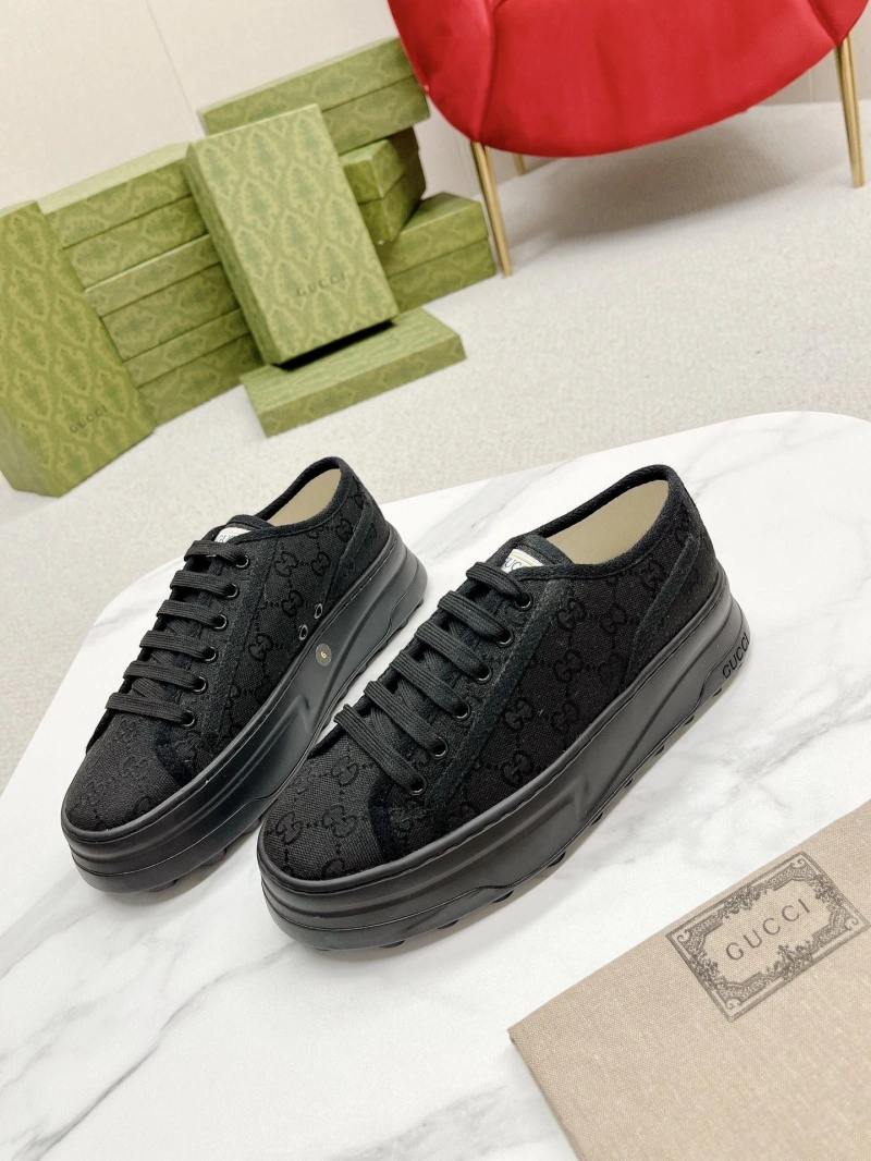 Gxccx Casual Shoes Vibrant 165680