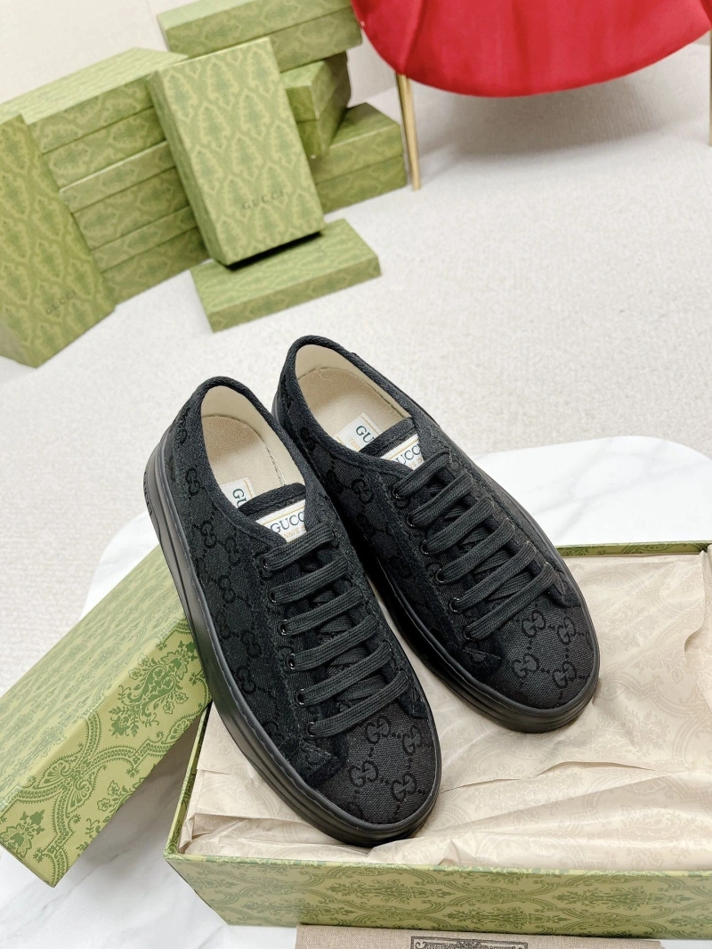 Gxccx Casual Shoes Vibrant 165680