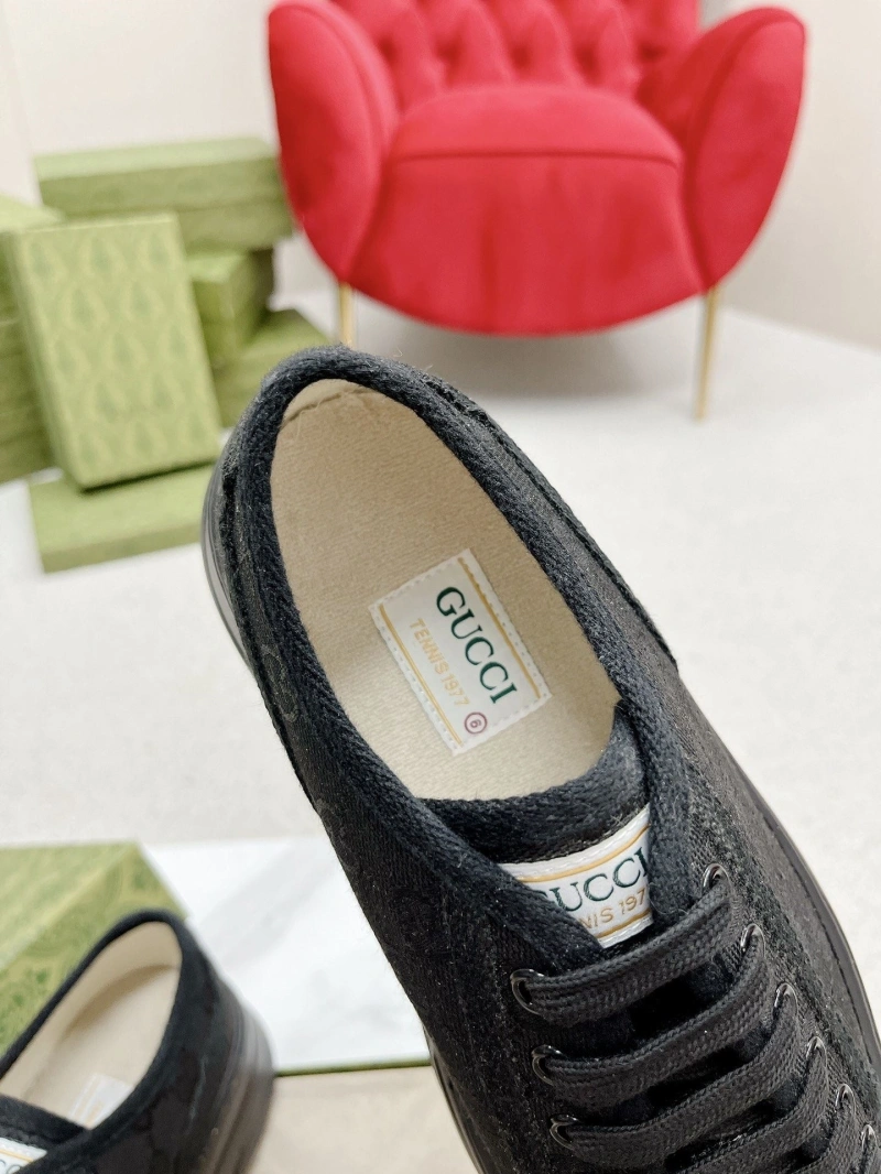 Gxccx Casual Shoes Vibrant 165680