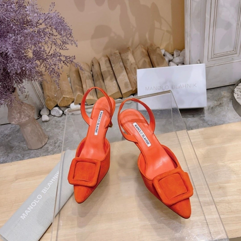 AllSeason Mxnxlo Blxhnxk High Heels 193320
