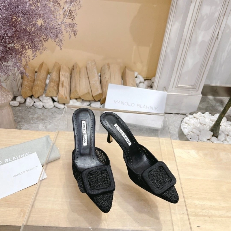 Mxnxlo Blxhnxk High Heels ModernLook 193311