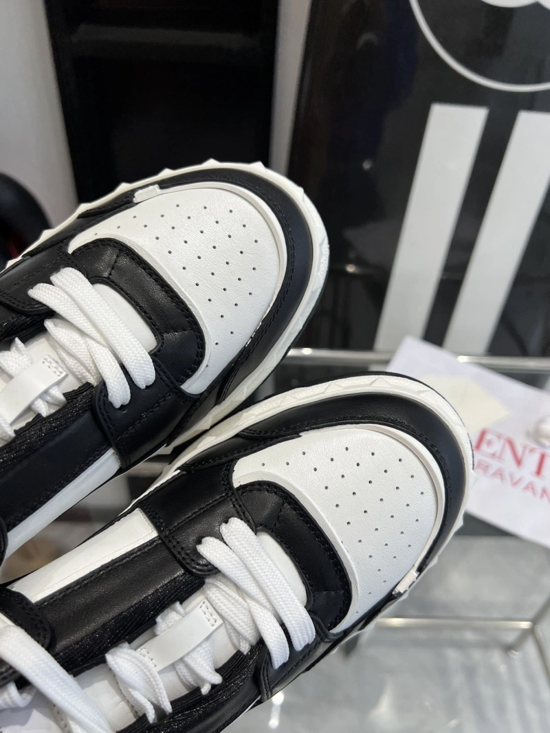 Resilient Vxlxntino Casual Shoes 232852