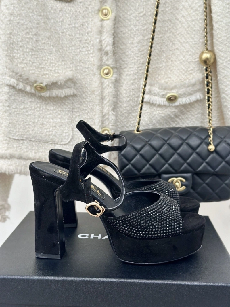 Minimalist Chxnxl High Heels 132931
