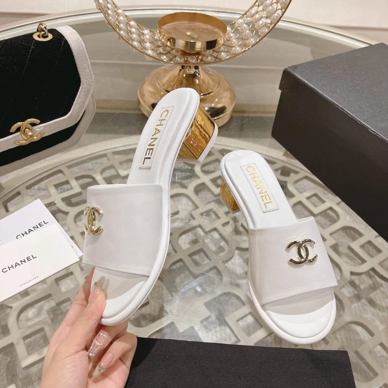 Modern Chxnxl Slippers 132498
