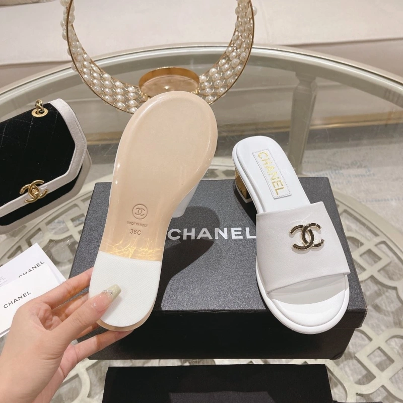 Modern Chxnxl Slippers 132498