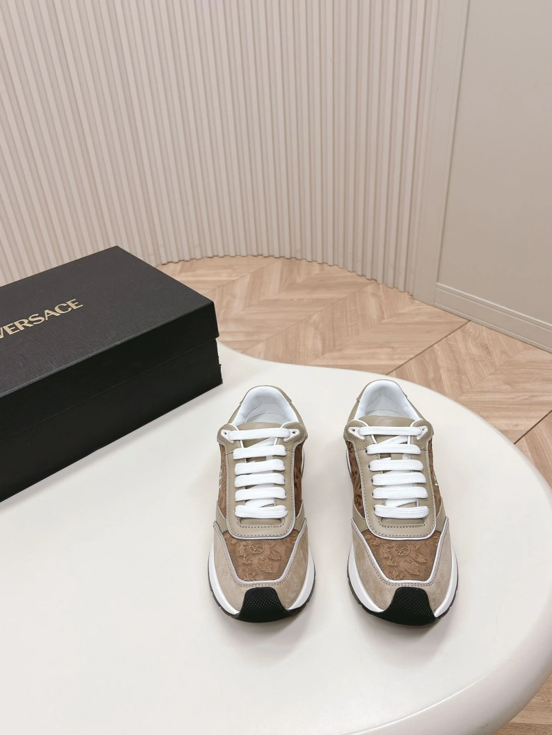 Gxvxnchy Sneakers Unique 154576