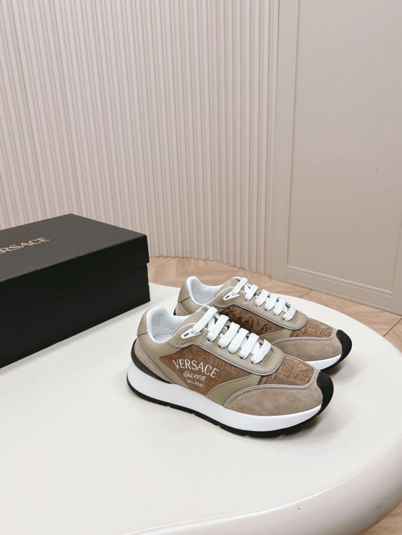 Gxvxnchy Sneakers Unique 154576