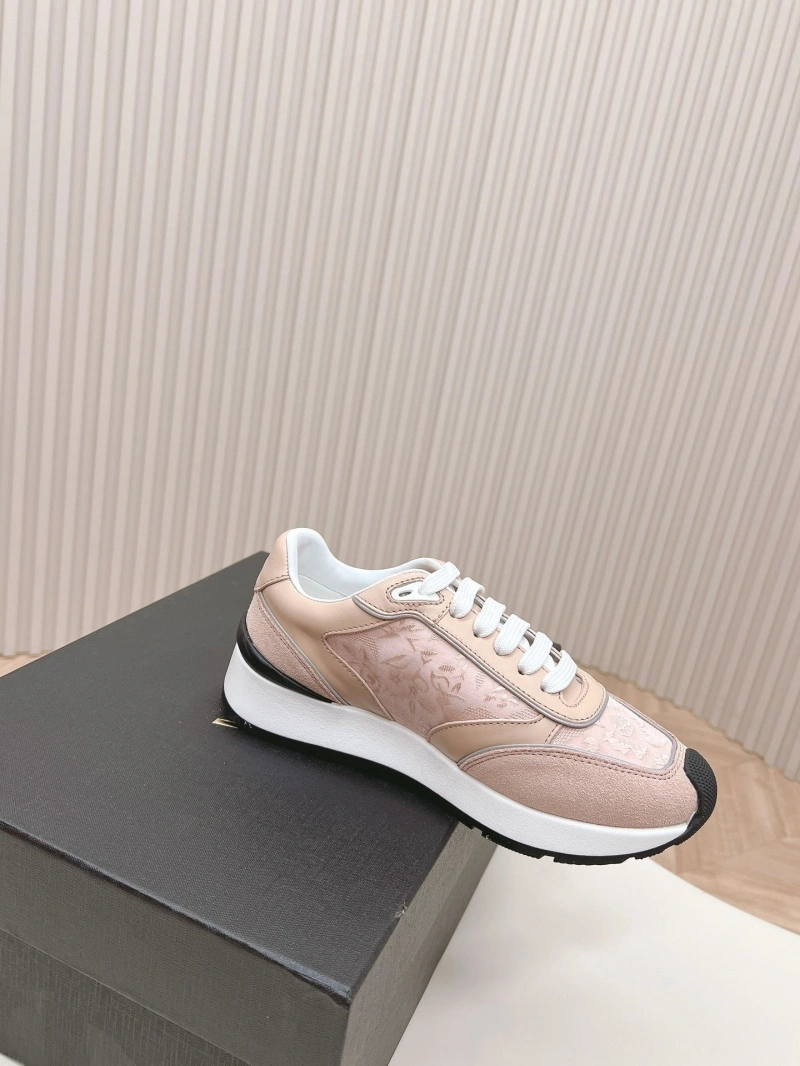 Durable Gxvxnchy Sneakers 154585