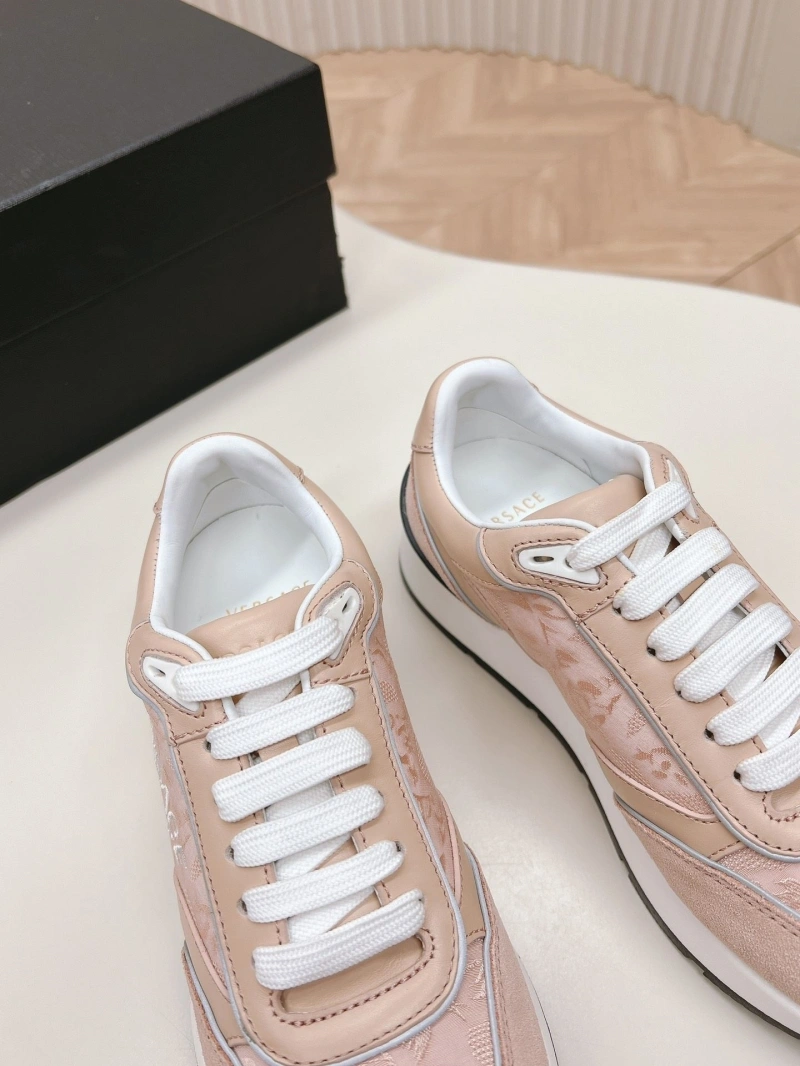 Durable Gxvxnchy Sneakers 154585