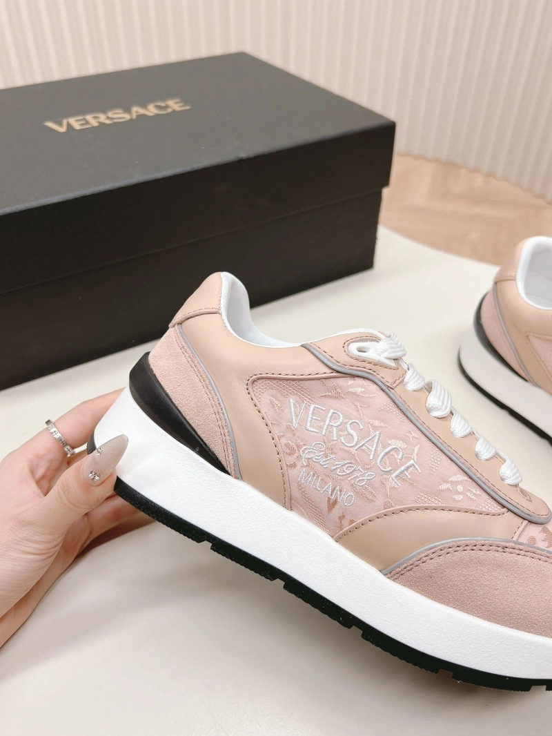 Durable Gxvxnchy Sneakers 154585