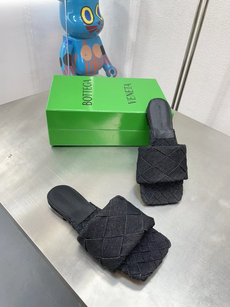 Gxvxnchy Slippers WellDesigned 154587