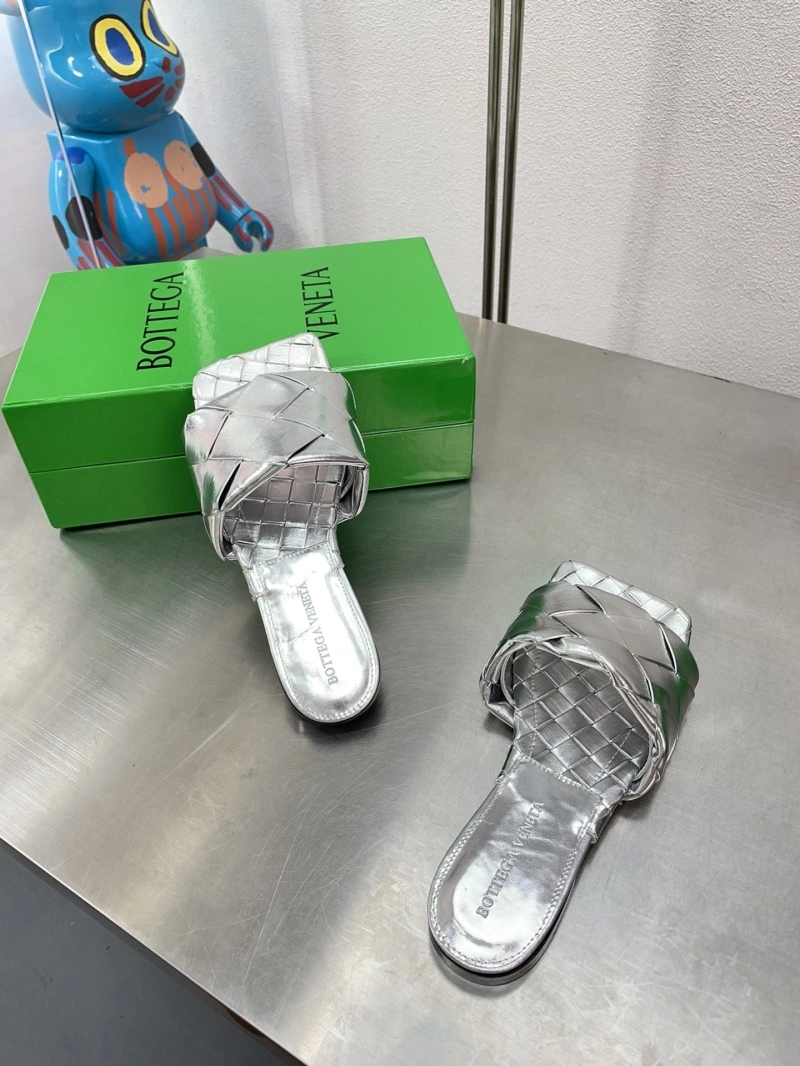 DailyWear Gxvxnchy Slippers 154586