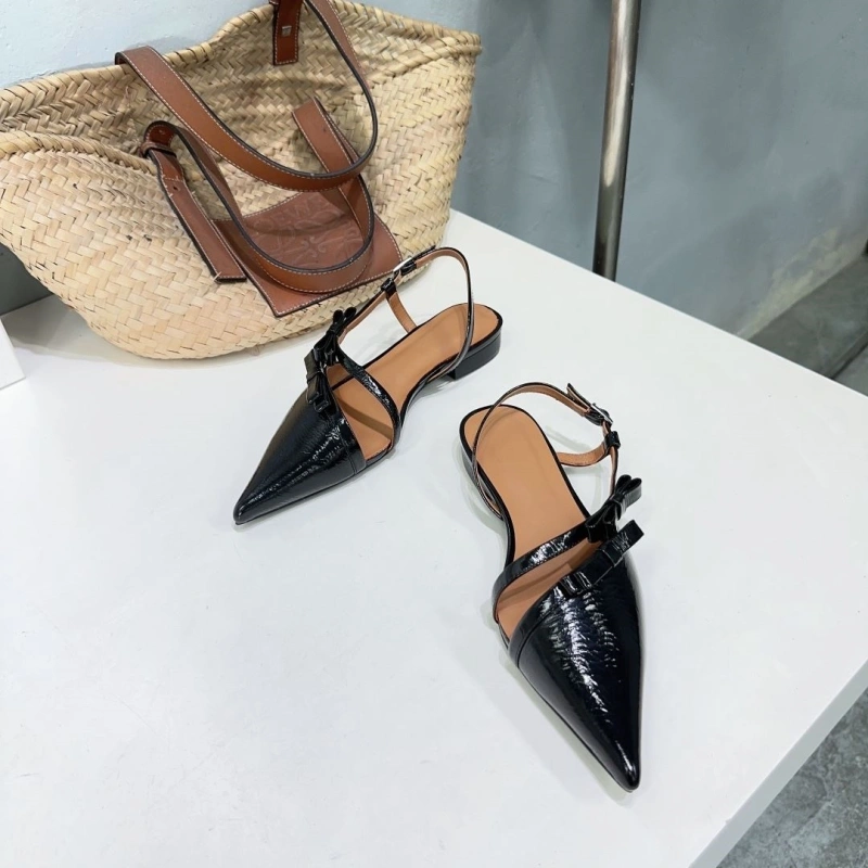 Sleek Othxr Slippers 216655