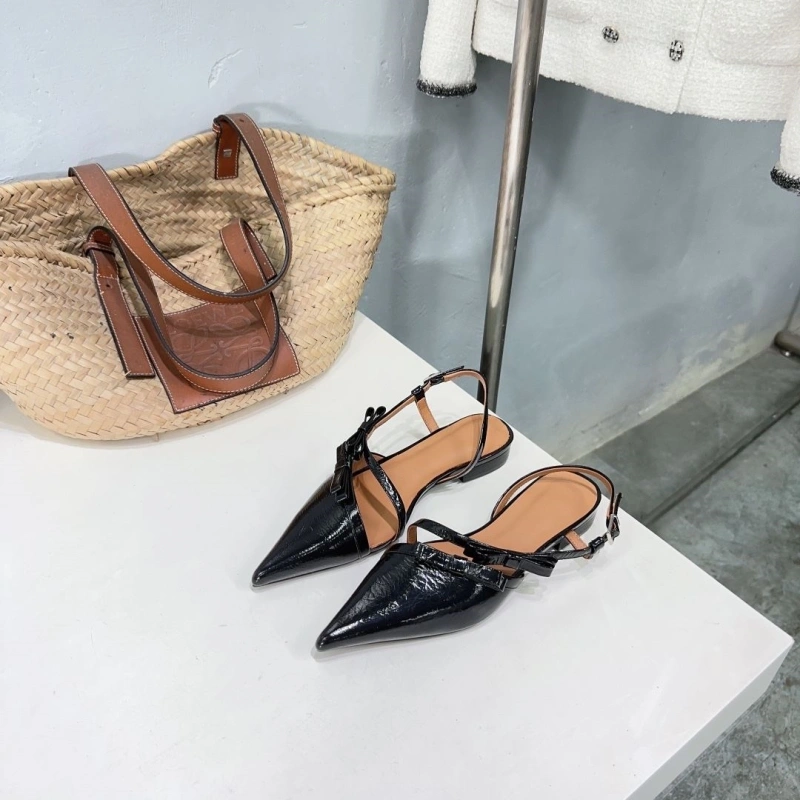 Sleek Othxr Slippers 216655