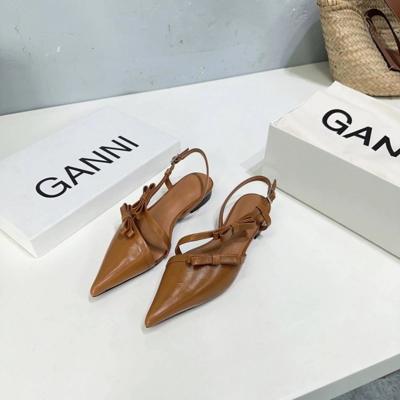 GoAnywhere Othxr Slippers 216658