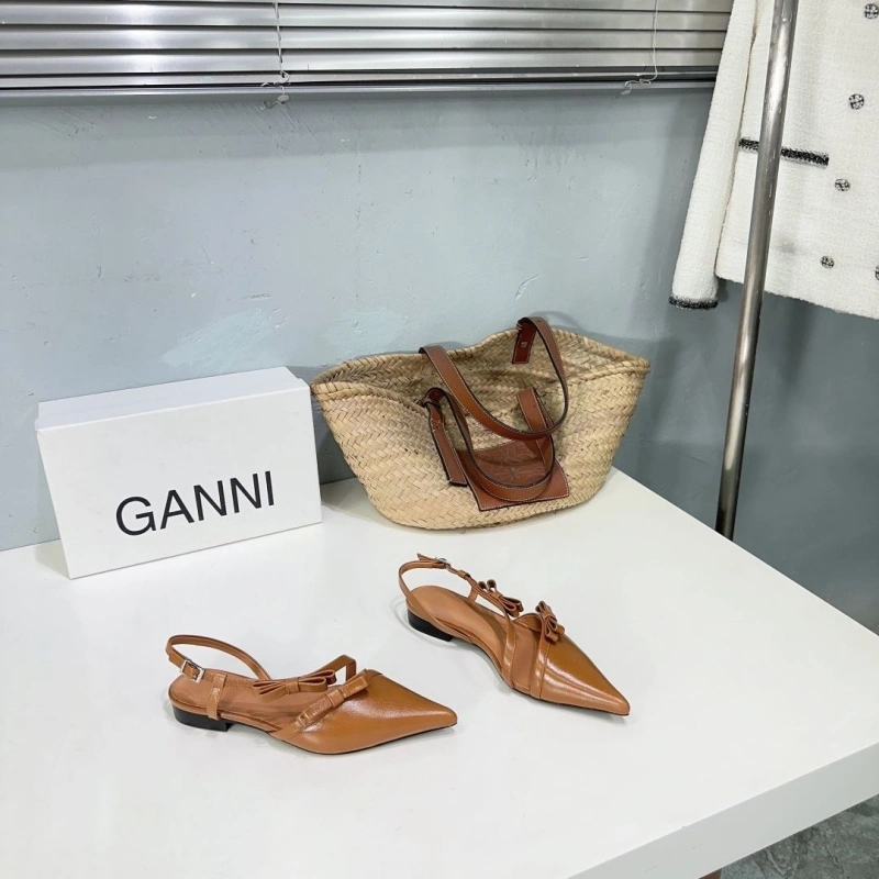 GoAnywhere Othxr Slippers 216658