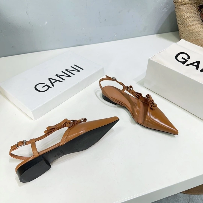 GoAnywhere Othxr Slippers 216658