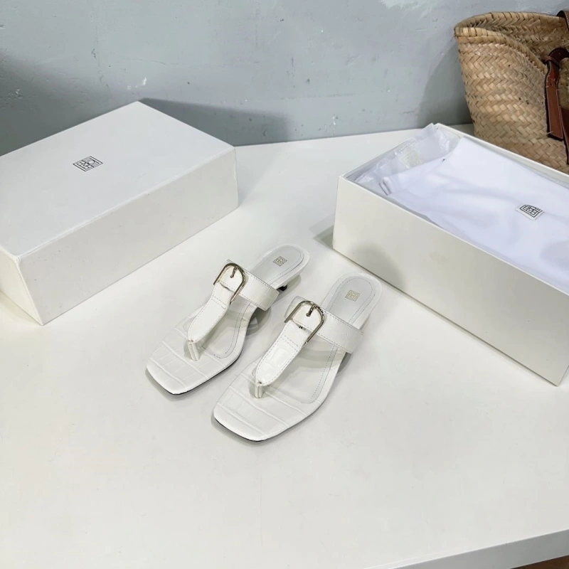 Durable Othxr Slippers 216644