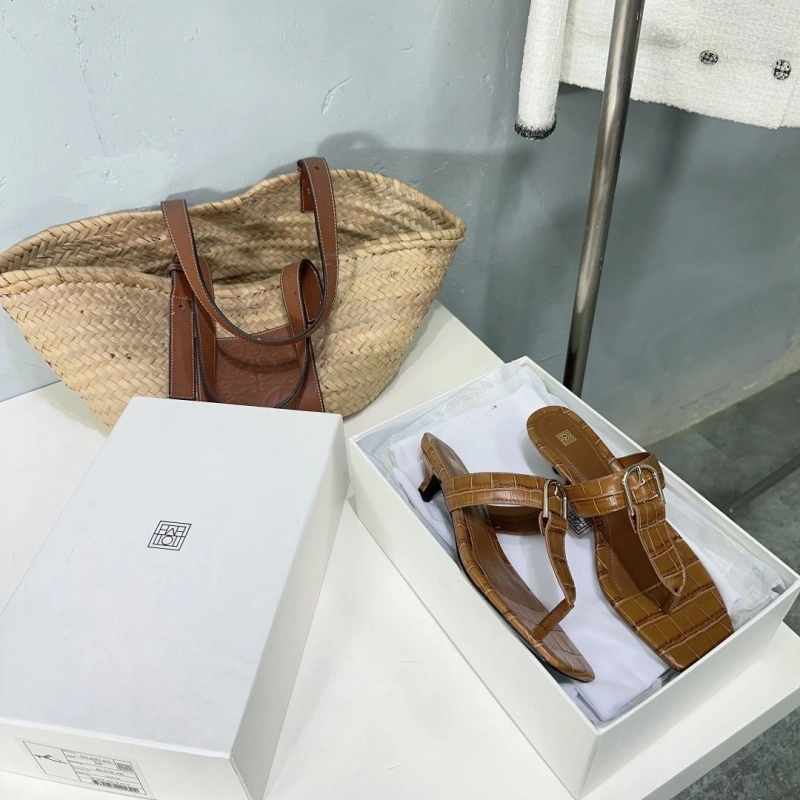 DailyWear Othxr Slippers 216646