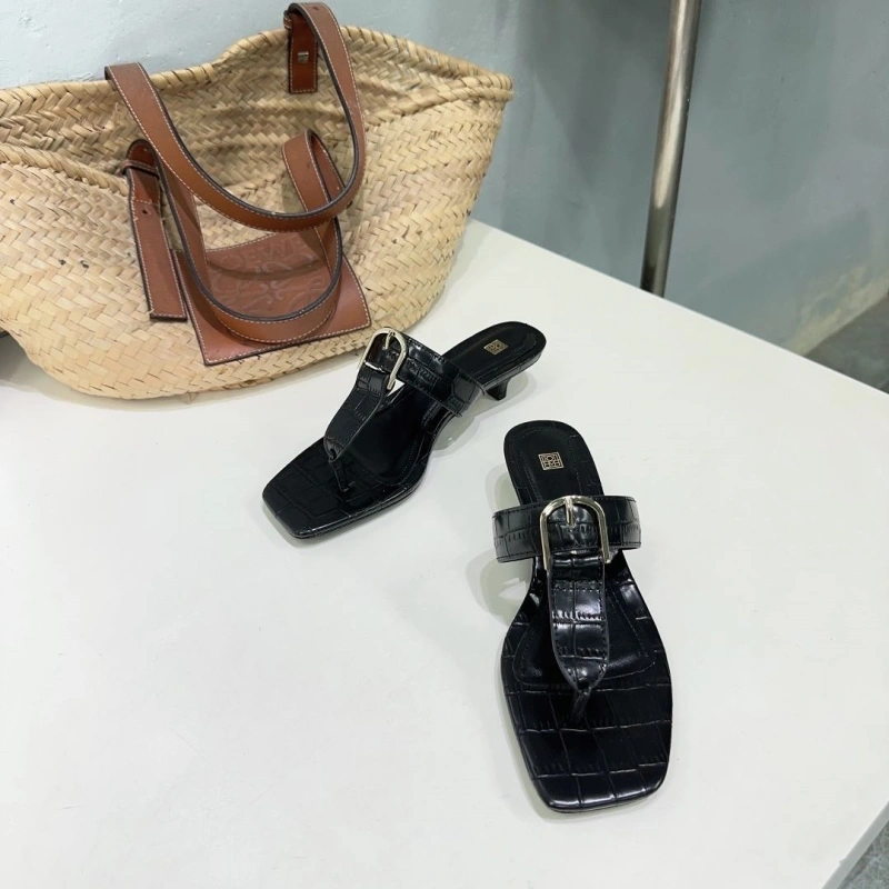 Trendy Othxr Slippers 216639