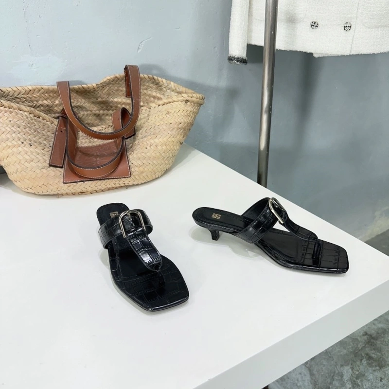 Trendy Othxr Slippers 216639
