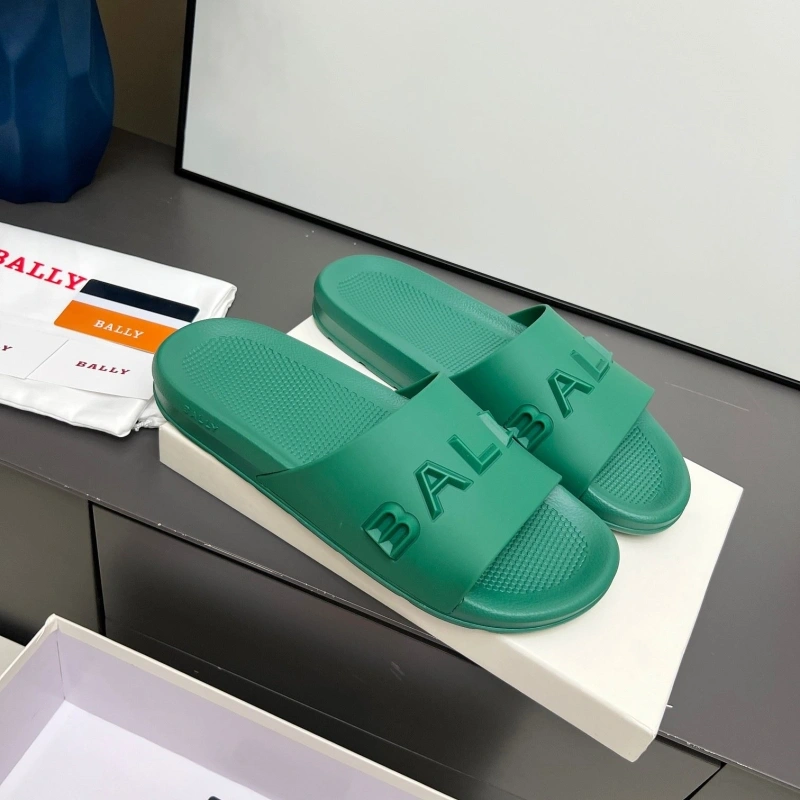 Trendsetting Bxrbxrry Slippers 115471