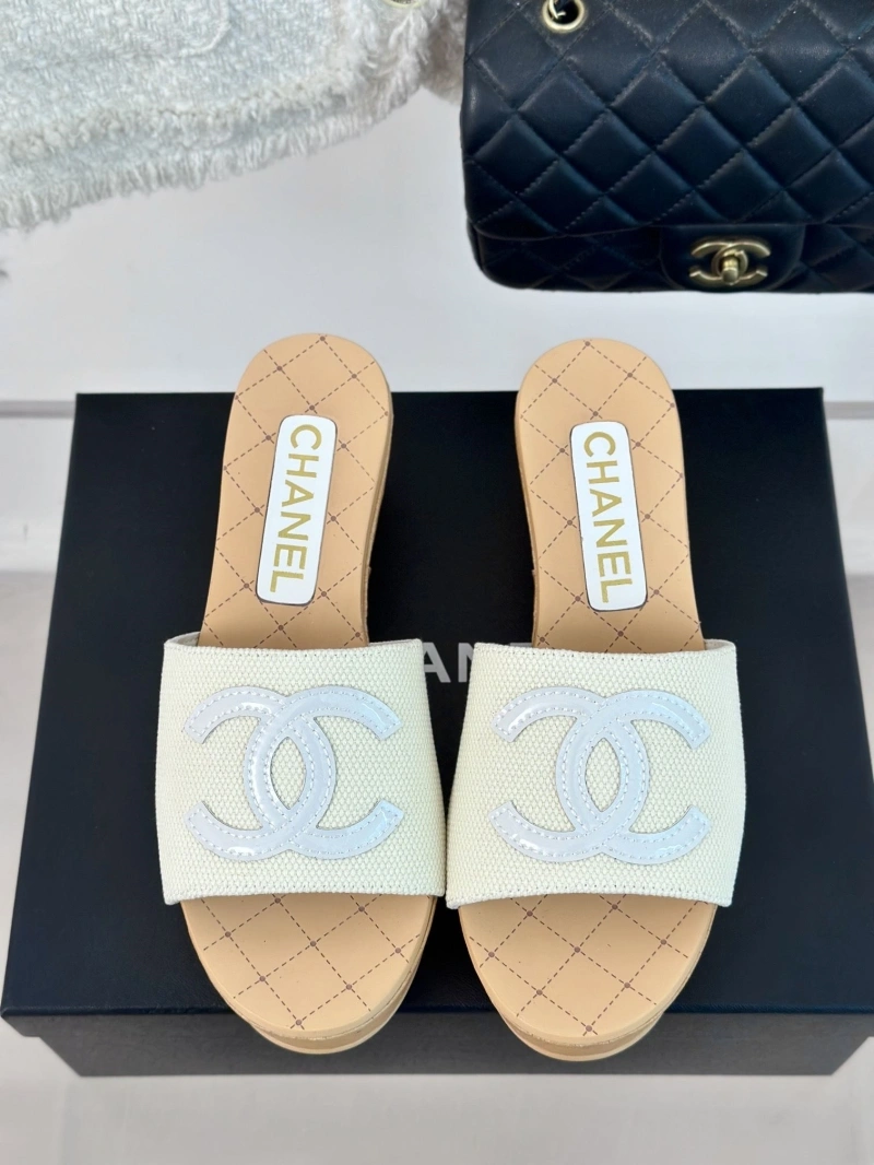 Chxnxl Slippers WellDesigned 132492