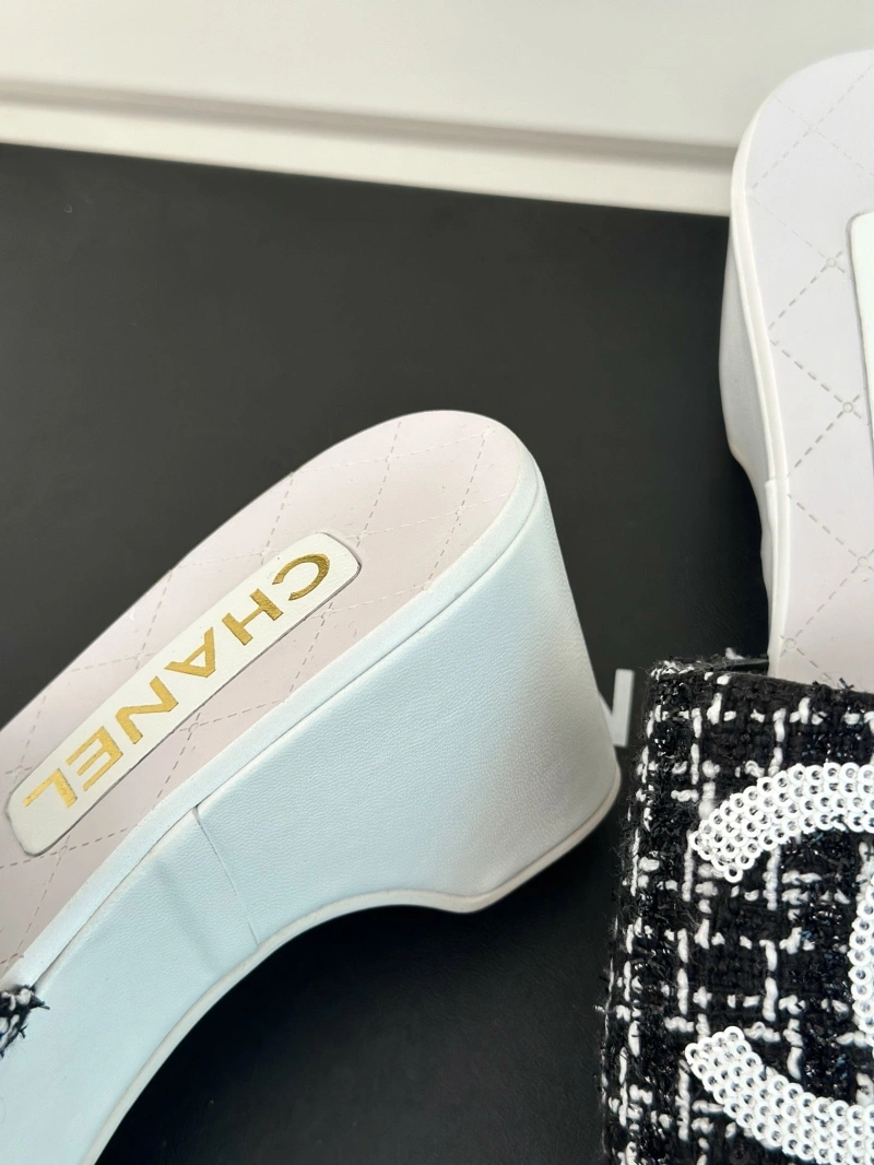Chxnxl Slippers GoAnywhere 132486