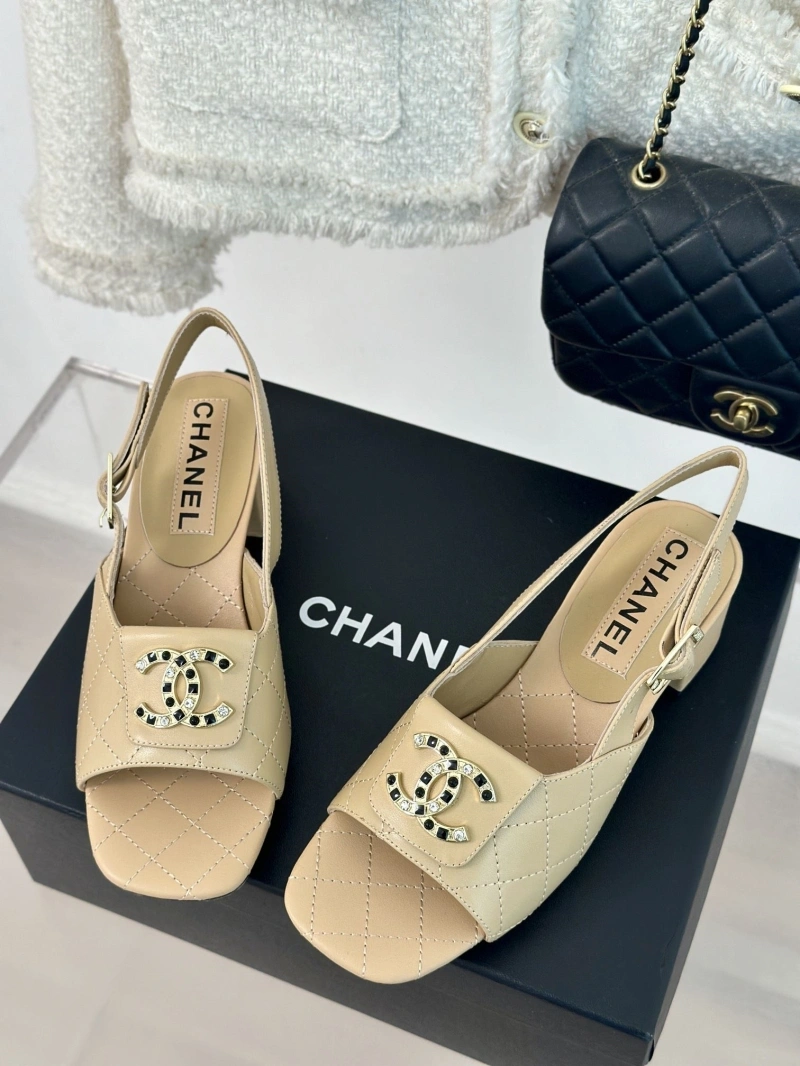 Chxnxl Sandals Vibrant 132678