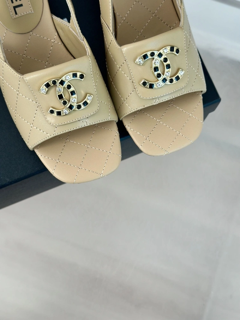 Chxnxl Sandals Vibrant 132678