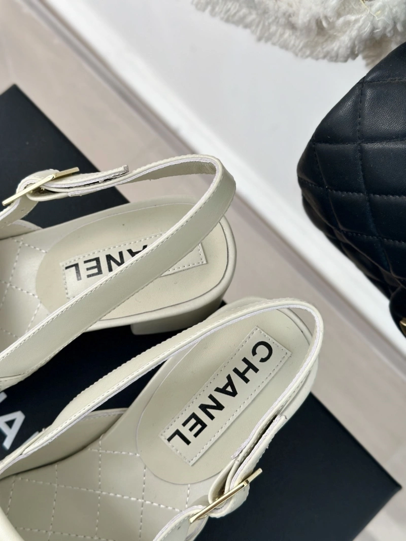 TopPick Chxnxl Sandals 132677